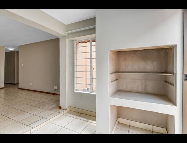 2 BEDROOM APARTMENT FOR SALE IN BLACKHEATH